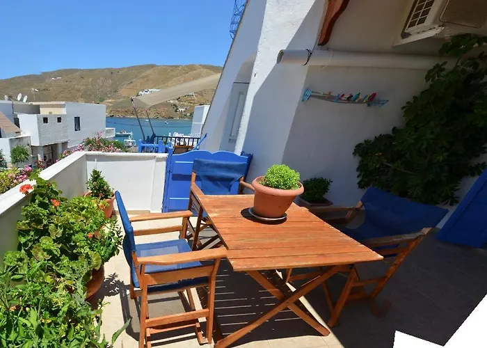 Aegeon 招待所 艾吉亚里